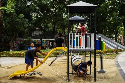 Gubernur Sumsel Herman Deru meresmikan Monumen Perjuangan Rakyat (Monpera) di Jalan Merdeka Palembang, setelah direnovasi, Sabtu (29/1/2022).