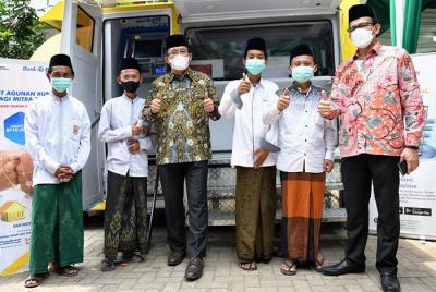 Peresmian pembukaan BTN Santri Developer Kebangsaan di Pondok Pesantren Khas Kempek, Cirebon, Jawa Barat, Sabtu (29/1/2022).