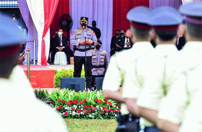Kapolri Jenderal Listyo Sigit Prabowo memimpin Upacara peringatan Hari Ulang Tahun (HUT) ke-41 Satuan Pengamanan (Satpam).