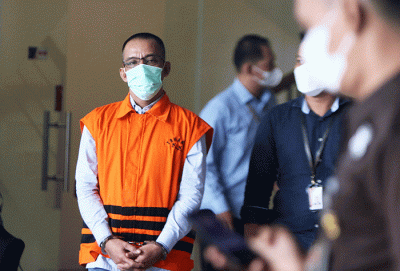 Mantan anggota DPRD Muara Enim 2014-2019, Agus Firmansyah usai menjalani pemeriksaan lanjutan di Gedung Merah Putih KPK, Jakarta, Kamis (3/2/2022).