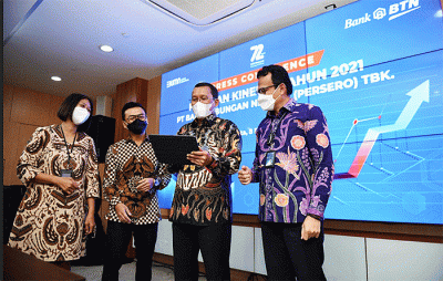 Pemaparan kinerja perseroan tahun 2021 di Jakarta, Selasa (8/2/2022).