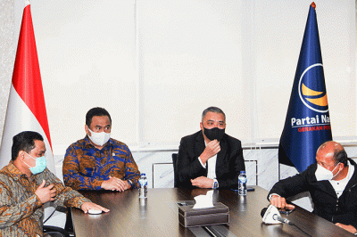 Jumpa pers terkait pergantian ketua Fraksi Nasdem di Jakarta, Senin (7/2/2022).