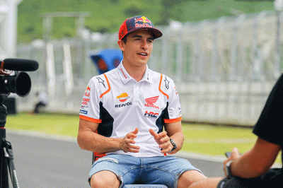 Potret Marc Marquez usai interview bersama tim Repsol Honda di Sirkuit Mandalika, Lombok Tengah, NTB, Kamis (10/2/2022).
