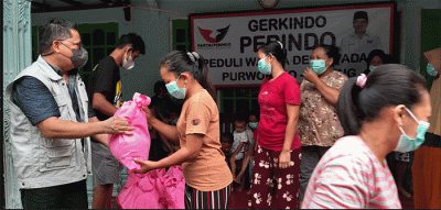 Partai Persatuan Indonesia melalui Organisasi Sayap Gerkindo mengunjungi Desa Wadas, Purworejo, Jawa Tengah, dan membagikan bantuan kepada warga.