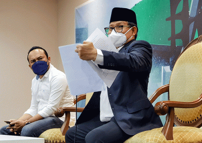Wakil Ketua DPR Muhaimin Iskandar, merespons polemik aturan JHT yang baru bisa dicairkan pada usia 56 tahun di Jakarta, Rabu (16/2/2022).
