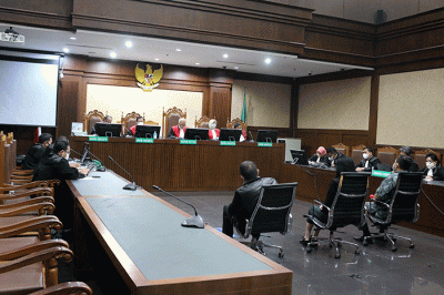 Sidang putusan korupsi tanah Munjul di Pengadilan Tipikor, Jakarta, Jumat (25/2/2022).