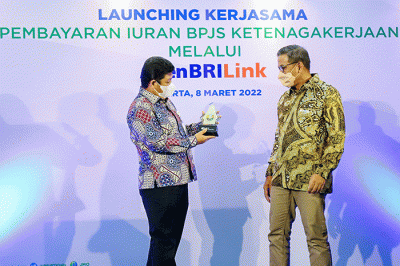 Launching kerja sama pembayaran iuran BPJS Ketenagakerjaan melalui Agen BRILink di Jakarta, Selasa (8/3/2022).