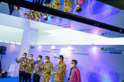 Launching kerja sama pembayaran iuran BPJS Ketenagakerjaan melalui Agen BRILink di Jakarta, Selasa (8/3/2022).