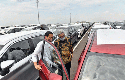 Presiden Joko Widodo pada Selasa, 8 Maret 2022, bertolak menuju Pelabuhan Patimban, Kabupaten Subang, Provinsi Jawa Barat untuk melakukan kunjungan kerja.