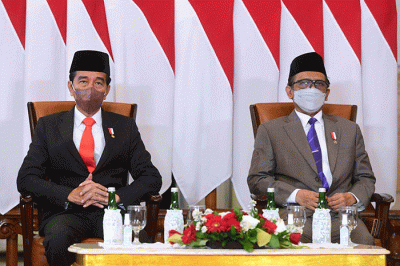 Presiden Joko Widodo mengapresiasi upaya Komisi Yudisial (KY) membangun budaya transparansi kepada masyarakat melalui penyampaian laporan tahunan.