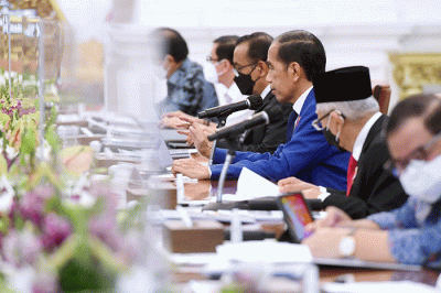 Presiden Joko Widodo menyampaikan sejumlah arahan mengenai pembangunan Ibu Kota Negara (IKN) Nusantara.