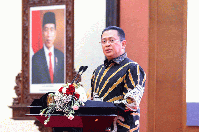 Pelantikan pengurus Organisasi Pemuda Asia dan Afrika (Asian African Youth Government) di Kompleks Parlemen, Jakarta, Jumat (11/3/2022).