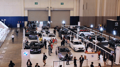 Suasana pengunjung di penutupan BCA Expoversary 2022, ICE BSD, Minggu (13/3/2022).