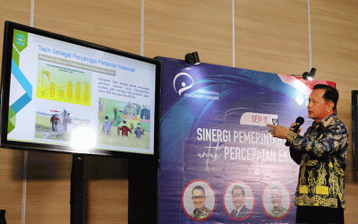 Bupati Tapin H.M Arifin Arpan memberikan pemaparan saat acara Indonesia Visionary Leader Season IX Tahun 2022.