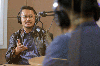 Wakil Ketua Umum DPP Partai Perindo Ferry Kurnia (kiri) saat menjadi narasumber Podcast Aksi Nyata #DariKamuUntukIndonesia.