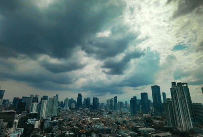 Tampak pusat kota berisi Gedung-gedung bertingkat di kawasan Jakarta Pusat, Rabu (16/3/2022).