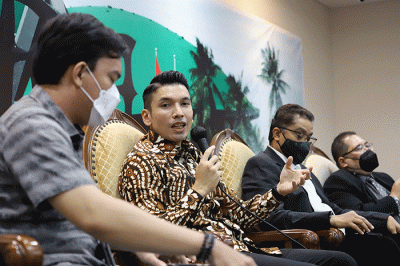 Diskusi Forum Legislasi di Media Center, Nusantara III Kompleks Pariemen MPR/DPR-DPD, Senayan, Jakarta, Selasa (29/3/2022).