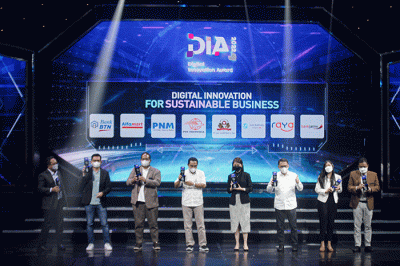VP Information Technology, Erick Elviyendra saat menerima penghargaan Digital Innovation Award (DIA) 2022.