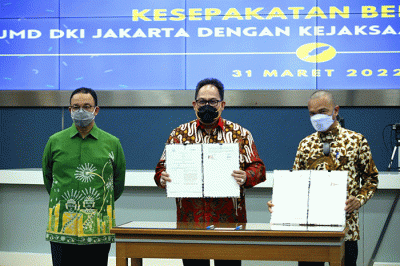 Penandatanganan Kesepakatan Bersama (MoU) antara BUMD DKI Jakarta dan Kejaksaan Tinggi terkait Kerja Sama di Bidang Hukum Perdata dan Tata Usaha Negara.