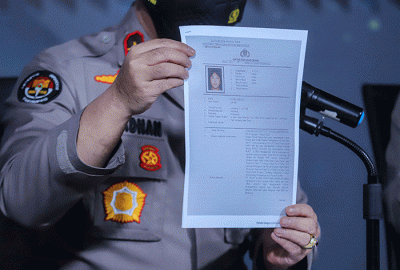 Penetapan Daftar Pencarian Orang (DPO) atas nama Putra Wibowo saat konferensi pers di Gedung Divisi Humas Polri, Jakarta Selatan, Senin (4/4/2022).