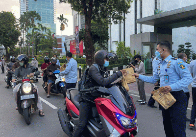 Bulan puasa menjadi momentum untuk dapat saling berbagi dan menebarkan kebaikan.