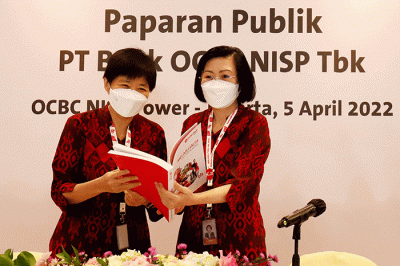 Rapat Umum Pemegang Saham Tahunan PT Bank OCBC NISP Tbk di Jakarta, Selasa (5/4/2022).