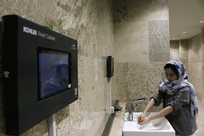 Serah terima hibah Kohler Rivletr Cabinet di Masjid Istiqlal, Jakarta, Jumat (8/4/2022).
