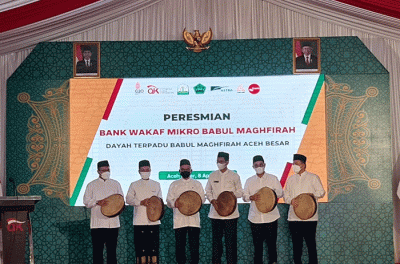 Peresmian Bank Wakaf Mikro Astra di Banda Aceh.