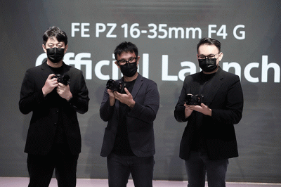 Peluncurkan Lensa FE PZ 16-35mm F4 G di Jakarta, Kamis (14/4/2022).