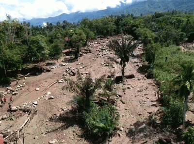Foto udara kondisi terkini pascabanjir di Kabupaten Aceh Tenggara, Provinsi Aceh, Jumat (15/4/2022).