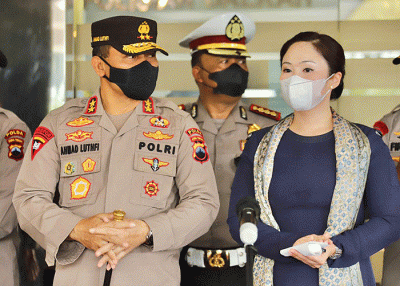 Kegiatan yang dihadiri sejumlah pejabat Polda Jateng itu dilaksanakan di Loby Mapolda Jateng pada Senin, (18/4/2022).