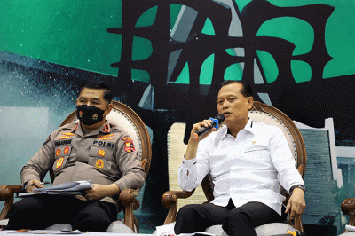 Diskusi Dialektika Demokrasi di Media Center, Nusantara III, Kompleks Parlemen MPR/DPR-DPD, Senayan, Jakarta, Kamis (21/4/2022).