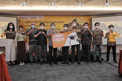 Perjanjian kerja sama beasiswa Atma Peduli ASAK dilakukan dengan Komisi Pengembangan Sosial Ekonomi Keuskupan Agung Jakarta.