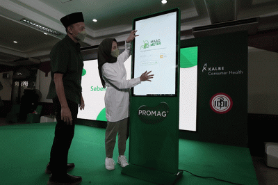 Selain itu Kalbe juga melakukan disinfeksi dan bersih bersih 750 masjid.