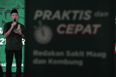 Selain itu Kalbe juga melakukan disinfeksi dan bersih bersih 750 masjid.