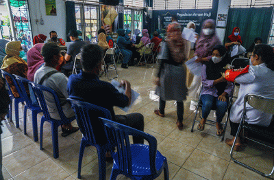 Pimpinan Wilayah Nahdhatul Ulama Sumsel menyiapkan 1000 dosis vaksin Covid-19 pada pelaksanaan program 1 juta vaksin booster di Kantor PWNU Sumsel.