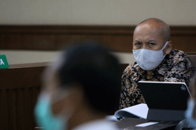 Terdakwa mantan Kepala Divisi Konstruksi VI PT Adhi Karya, Dono Purwoko menjalani sidang lanjutan di Pengadilan Tipikor, Jakarta Pusat, Senin (25/4/2022).