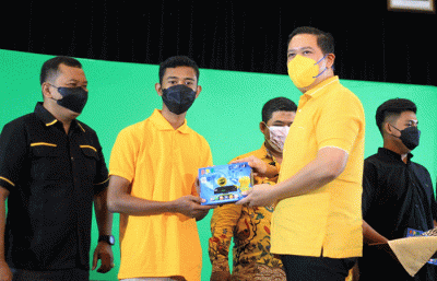Diskusi Publik Virtual Sosialisasi Analog Switch Off dan Seremoni Penyerahan Bantuan Set Top Box.