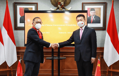 Penghargaan tersebut diberikan pada September 2021 di Great Wall, namun tertunda karena pandemi Covid-19.