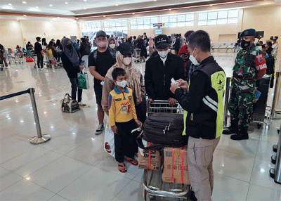 Sejumlah Pangkalan TNI AU (Lanud) yang berdampingan dalam satu kawasan dengan bandar udara (Bandara), melaksanakan pengamanan Idul Fitri 1443 H.