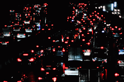 Pengendara terjebak Kemacetan di Jalan Gatot Subroto, Jakarta, Senin, (9/5/2022).
