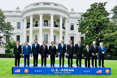 Presiden Joko Widodo menghadiri jamuan santap malam antara pemimpin negara-negara ASEAN dengan Presiden Amerika Serikat Joe Biden.