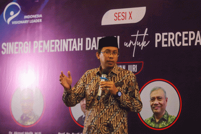 Bupati Kabupaten Sidoarjo H. Ahmad Mudhlor Ali, S.I.P memberikan pemaparan saat penjurian dalam acara Indonesia Visionary Leader (IVL) sesi X.