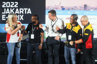 Konferensi pers DHL Dukung Balapan sebagai Mitra Logistik Resmi di Jakarta, Kamis (2/6/2022).