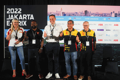 Konferensi pers DHL Dukung Balapan sebagai Mitra Logistik Resmi di Jakarta, Kamis (2/6/2022).