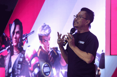 Peluncuran kartu perdana gaming untuk mendukung perkembangan esports di Indonesia di Jakarta, Kamis (2/6/2022).