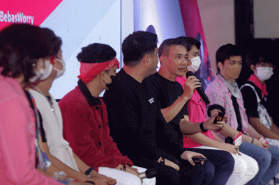 Peluncuran kartu perdana gaming untuk mendukung perkembangan esports di Indonesia di Jakarta, Kamis (2/6/2022).