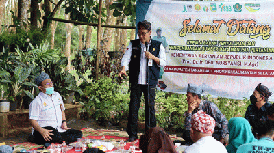 Kepala BPPSDMP, Dedi Nursyamsi saat menghadiri Program Youth Enterpreneurship and Employment Support Services (YESS) di Tanah Laut.