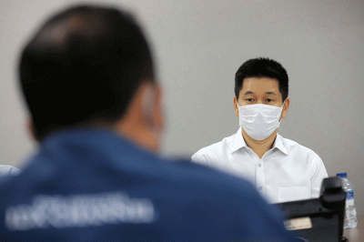 Presiden Direktur NH Korindo Sekuritas Indonesia, Jung Yoan saat audiensi dengan IDX Channel di Treasury Tower, Jakarta Selatan, Selasa (7/6/2022).