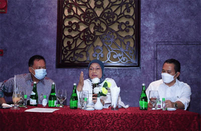 Menteri Ketenagakerjaan, Ida Fauziyah menghadiri diskusi dengan Gabungan Pengusaha Kelapa Sawit Indonesia (GAPKI) di Jakarta, Selasa (7/6/2022).